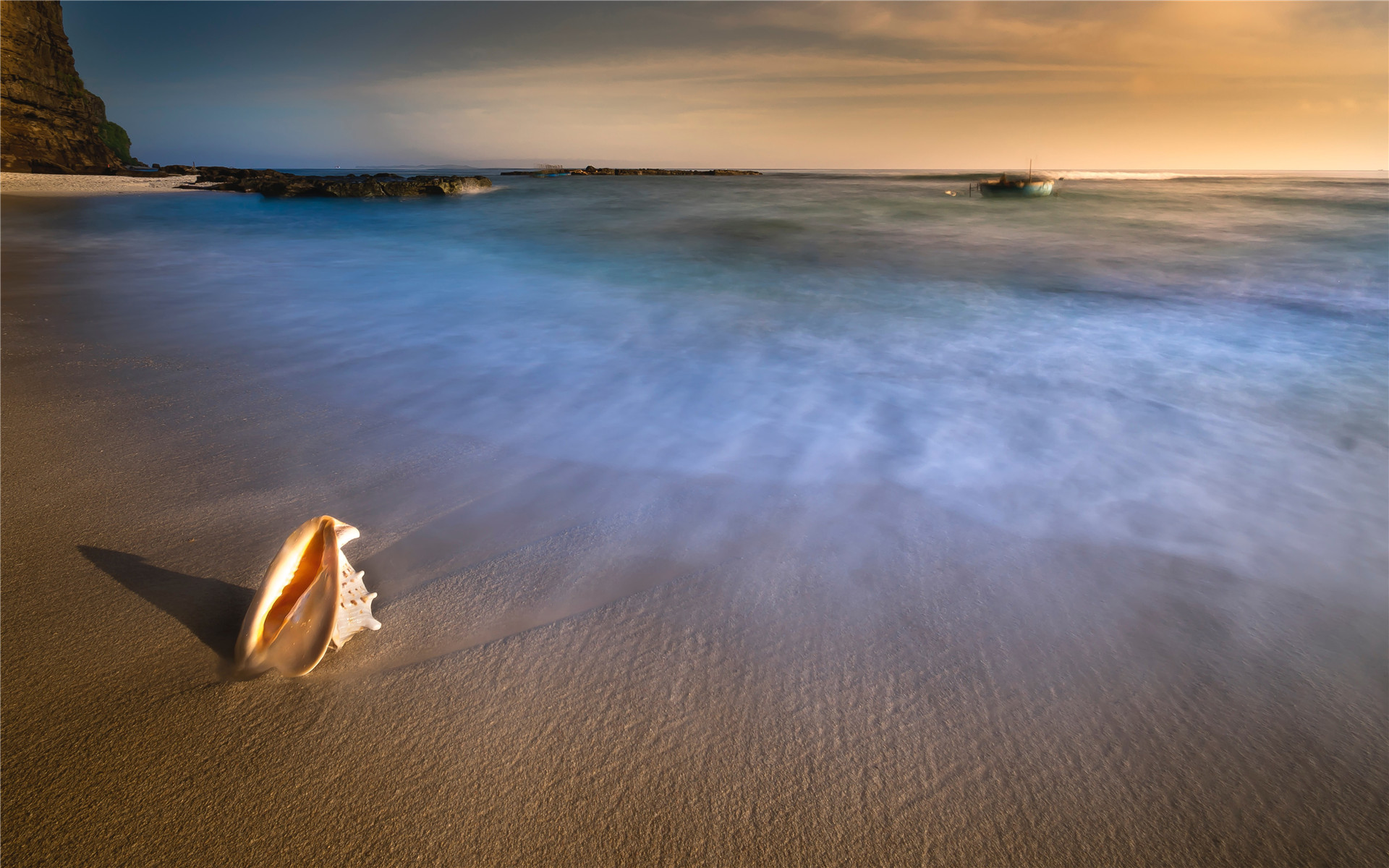 在 serv00 上搭建 X-UI，套 CDN 并保活